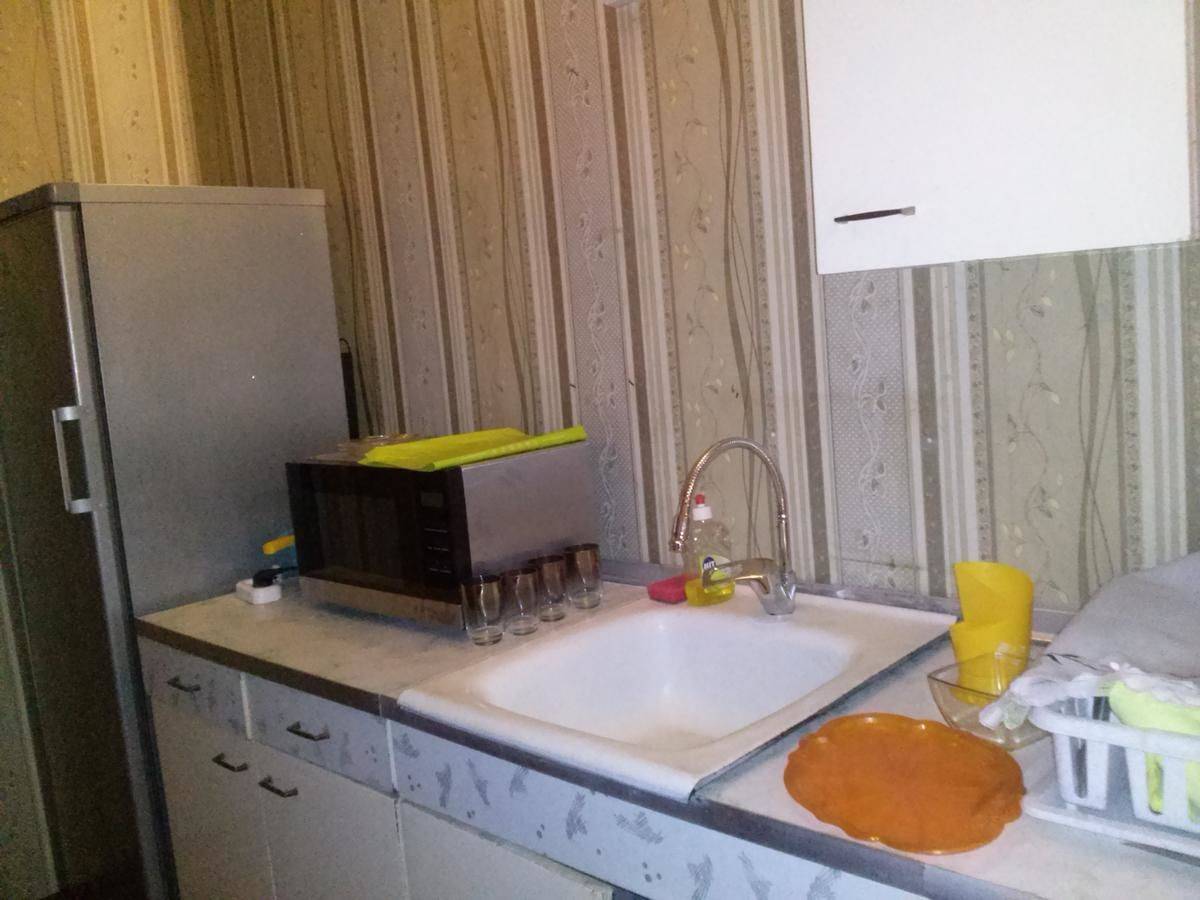 Фотографии номера Двухместный номер с 2 отдельными кроватями, вид на сад в Гостевом доме Guest House on Frunze Полоцк